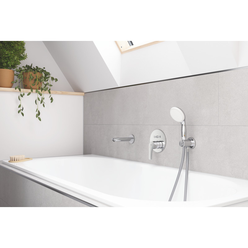 Душевая система скрытого монтажа со смесителем Grohe Eurosmart New Tempesta 250