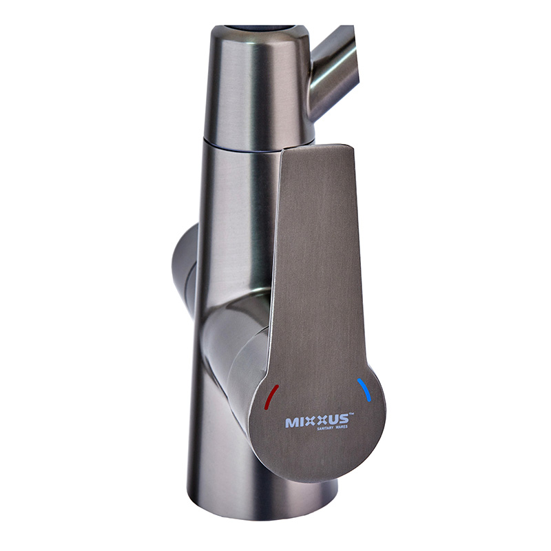 Кухонный смеситель на две воды Mixxus FUL-021 Graphite Refl.Black (нерж. сталь)
