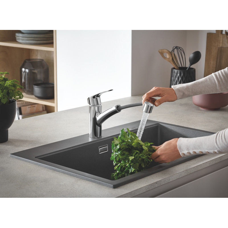 Смеситель для кухни с выдвижным изливом Grohe Eurosmart New