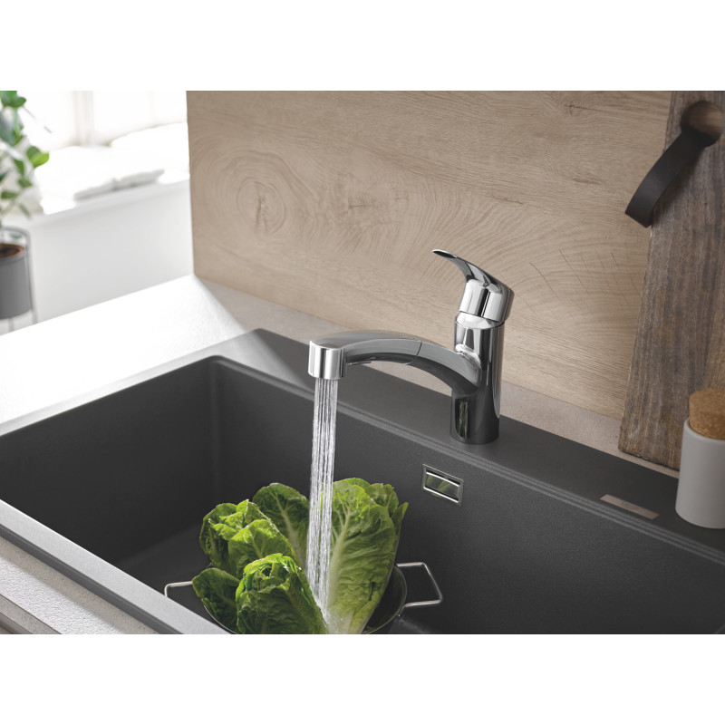 Смеситель для кухни с выдвижным изливом Grohe Eurosmart New