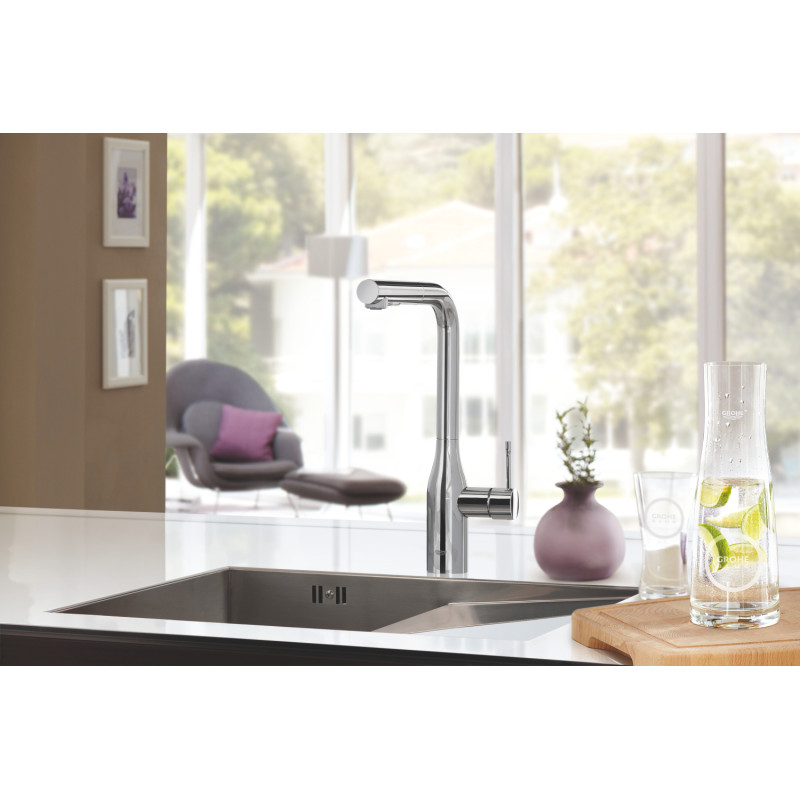 Смеситель для кухни с выдвижным изливом Grohe Essence New