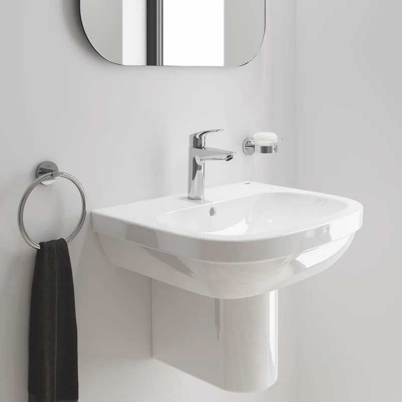 Однорычажный смеситель для раковины M-Size Grohe Eurosmart New с нажимным донным клапаном (23923003