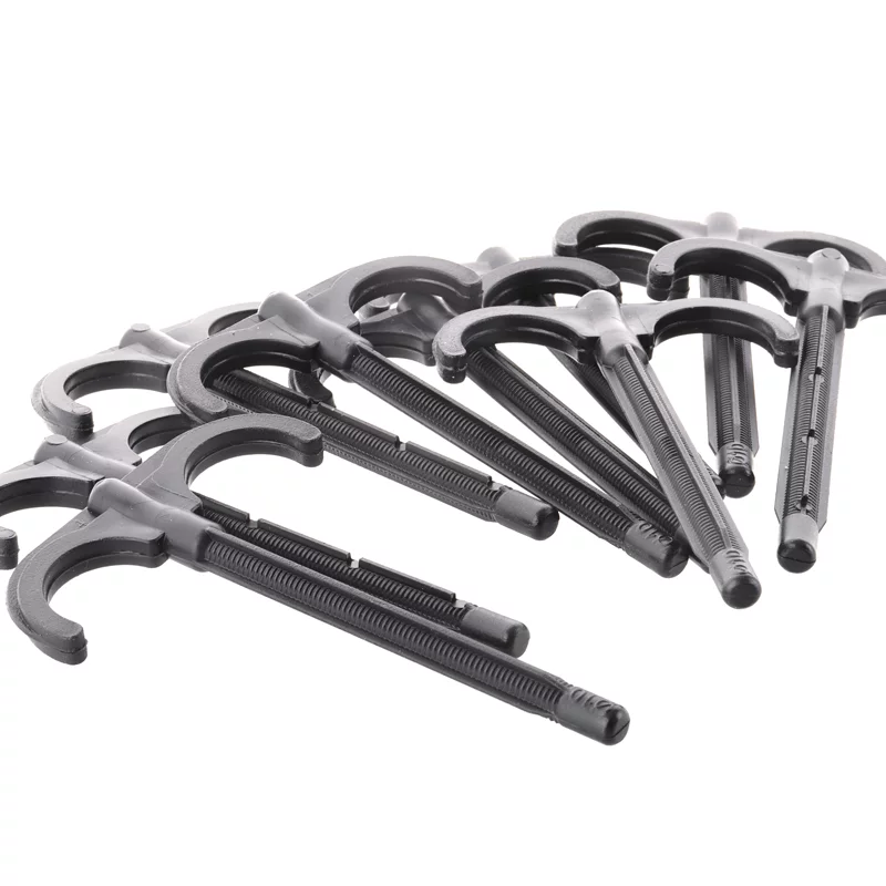 Дюбель-крюк двойной Koer KR.8014, продается пачками по 25 шт